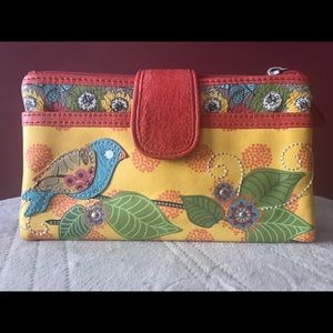 Fossil clutch/wallet